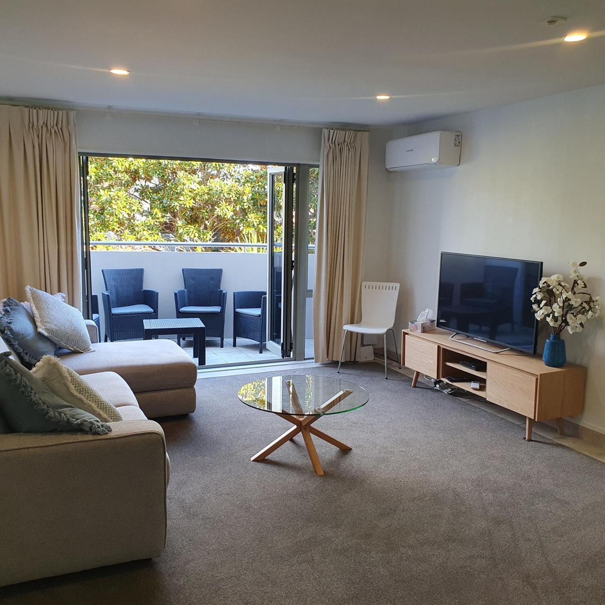 Midtown Tui Villa - Taupo Central Holiday Unit Екстер'єр фото